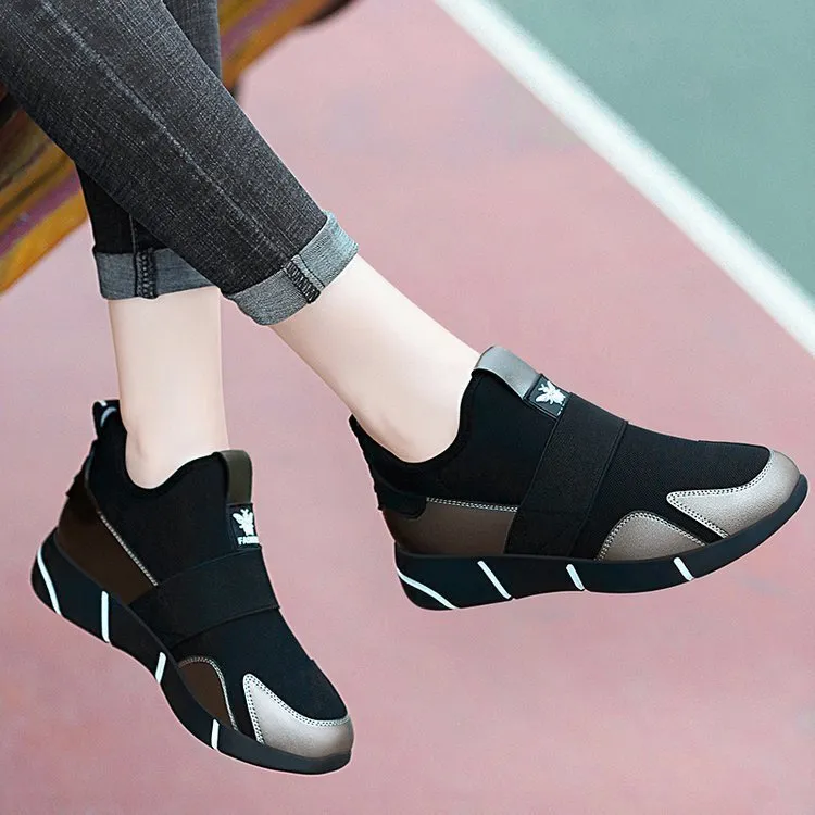 Casual platform sneakers