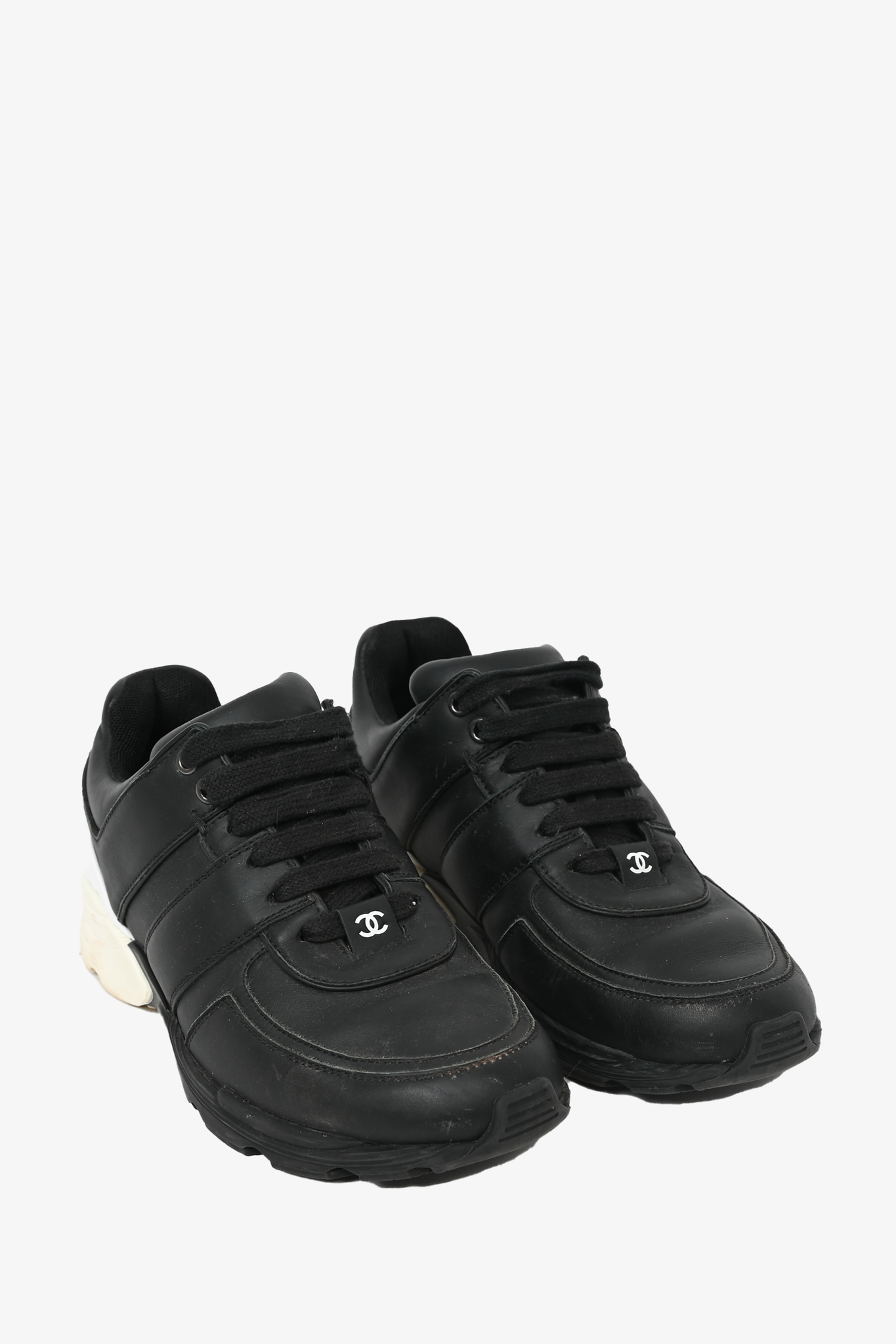 Chanel Black/White Leather CC Sneakers Size 37