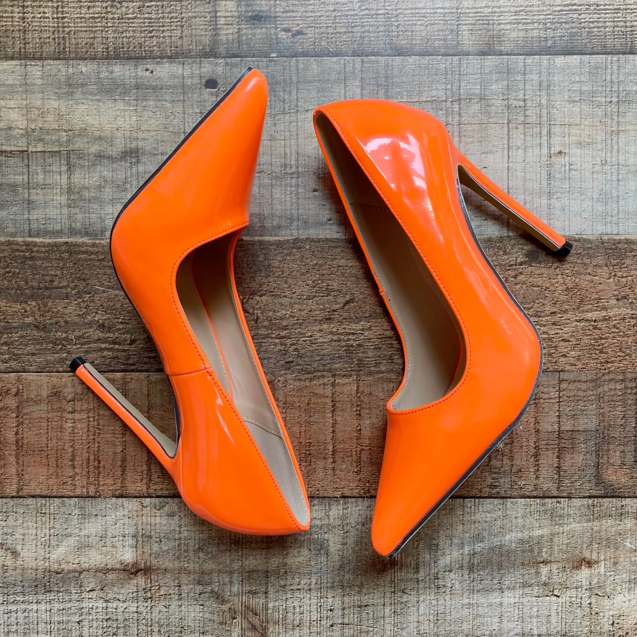 No Brand Bright Orange Patent Pointy Toe Stiletto Heels- Size 39/US 9 (New in Box)