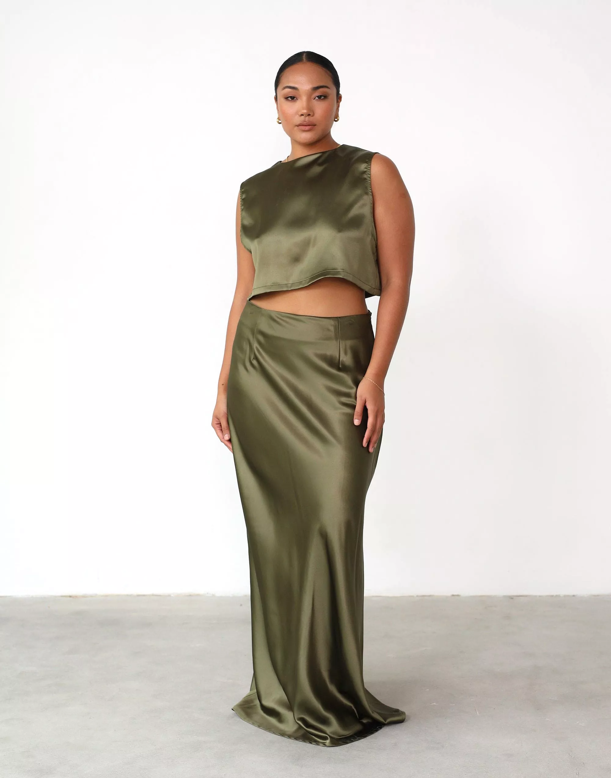 Sincerity Crop Top (Dark Olive)