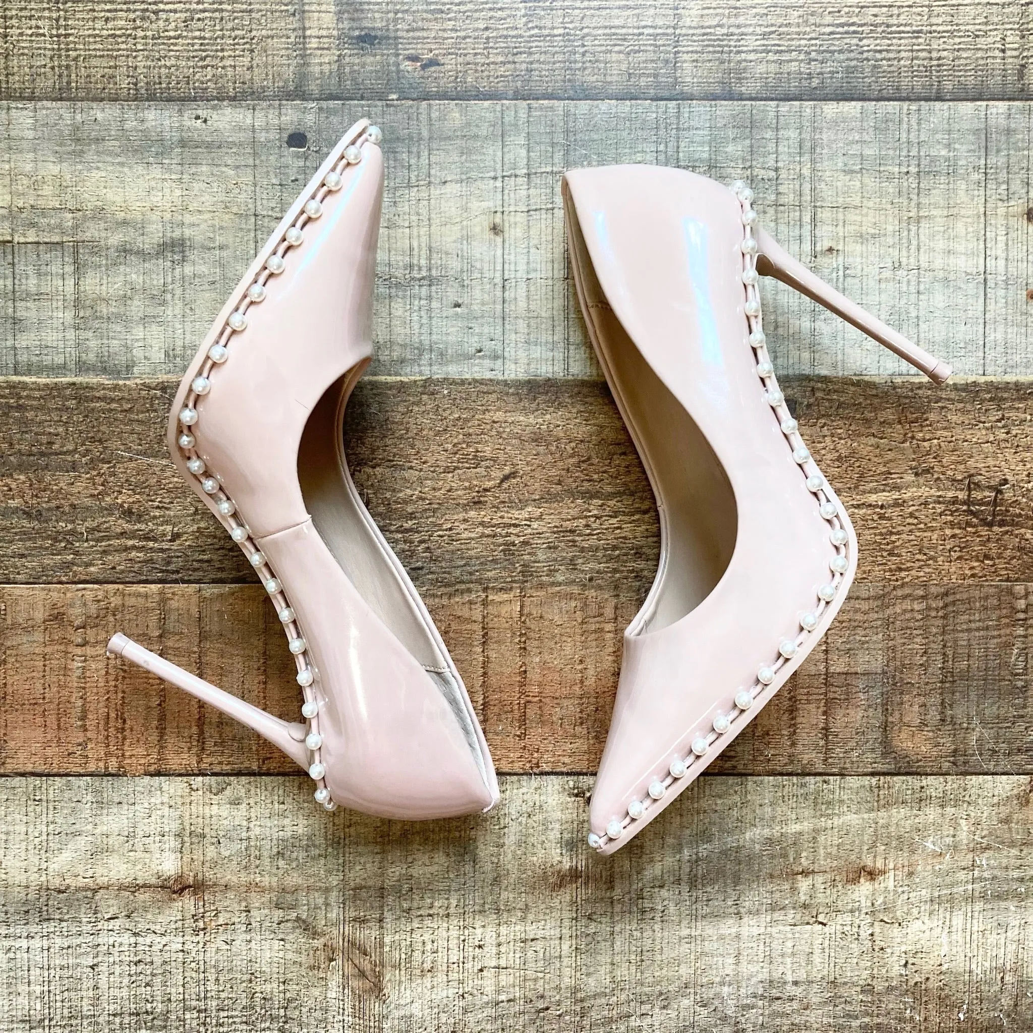 Steve Madden Blush Patent with Pearl Detail Pointy Toe Stiletto Pumps- Size 7.5 (see notes)