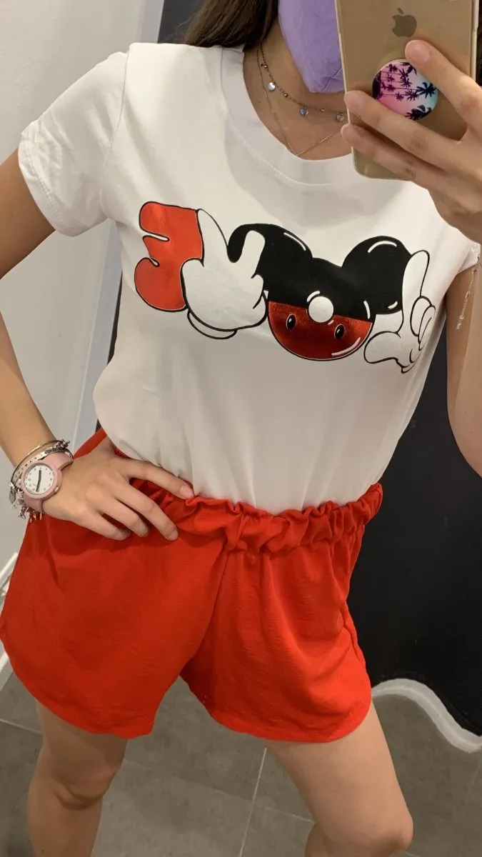 T-shirt con stampa rossa “Mickey Mouse”