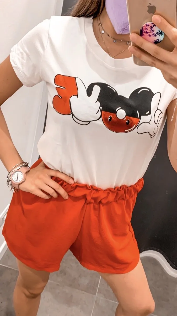 T-shirt con stampa rossa “Mickey Mouse”